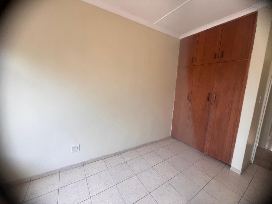 2 Bedroom Property for Sale in Navalsig Free State